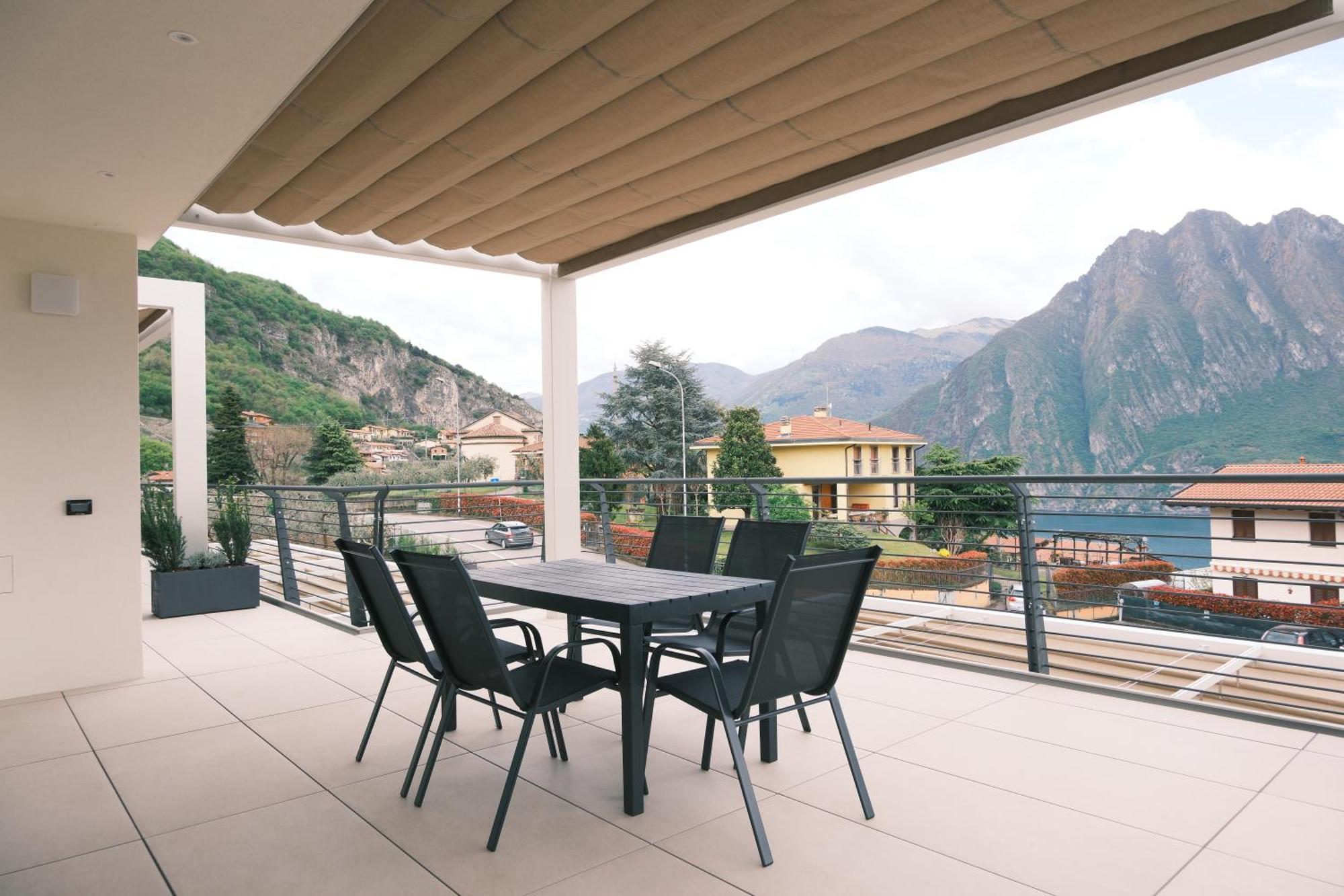 Costa Blu - Terrace Overlooking The Lake & Pool Riva di Solto Exterior foto
