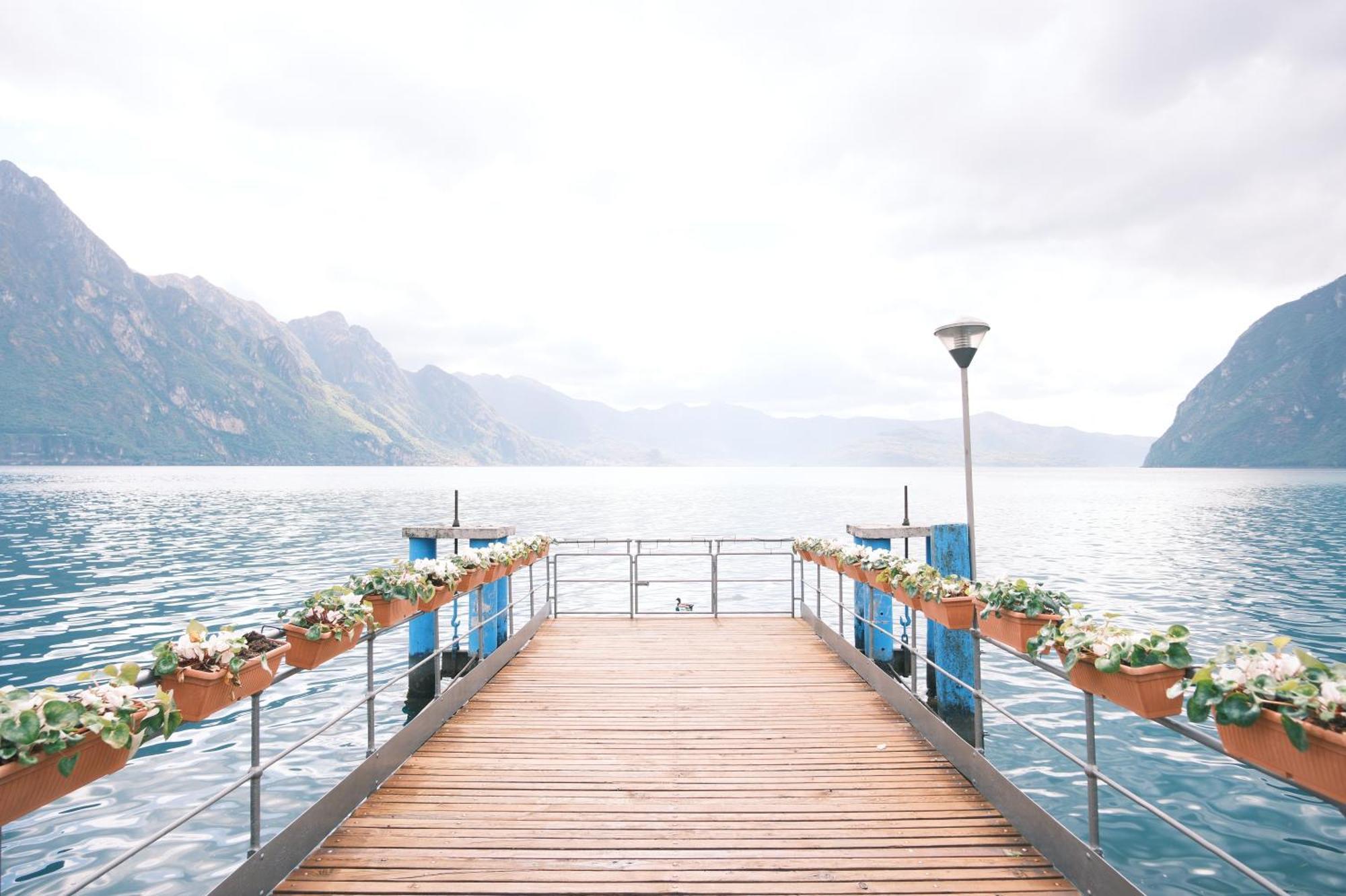 Costa Blu - Terrace Overlooking The Lake & Pool Riva di Solto Exterior foto